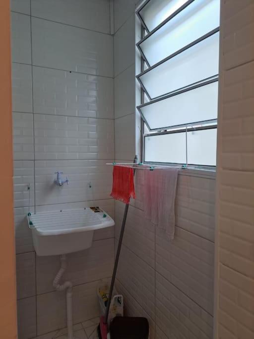 Apartamento Studio Em Santos A Uma Quadra Da Praia! Santos (Sao Paulo)